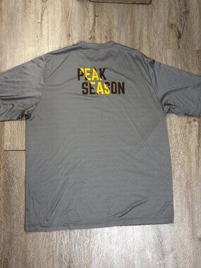 UPS T Shirt 'Peak Season' XL Gray Performance Active short Sleeve